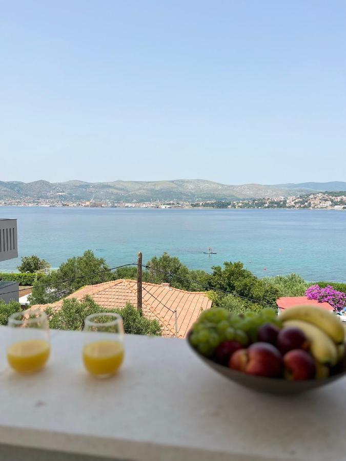 Beachfront House Olbia With Private Parking Trogir Exterior foto