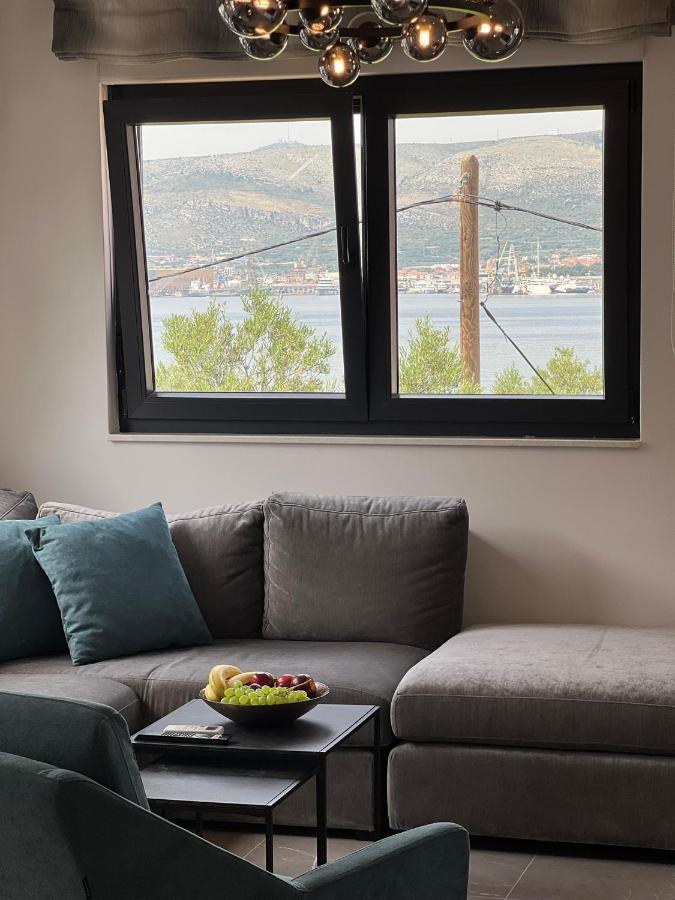 Beachfront House Olbia With Private Parking Trogir Exterior foto