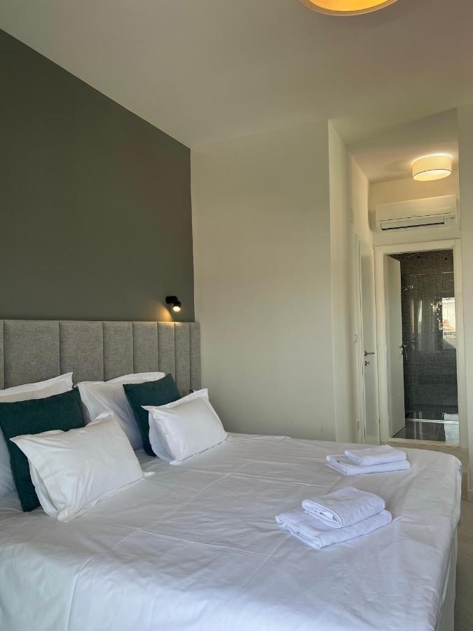 Beachfront House Olbia With Private Parking Trogir Exterior foto