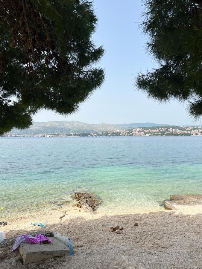 Beachfront House Olbia With Private Parking Trogir Exterior foto