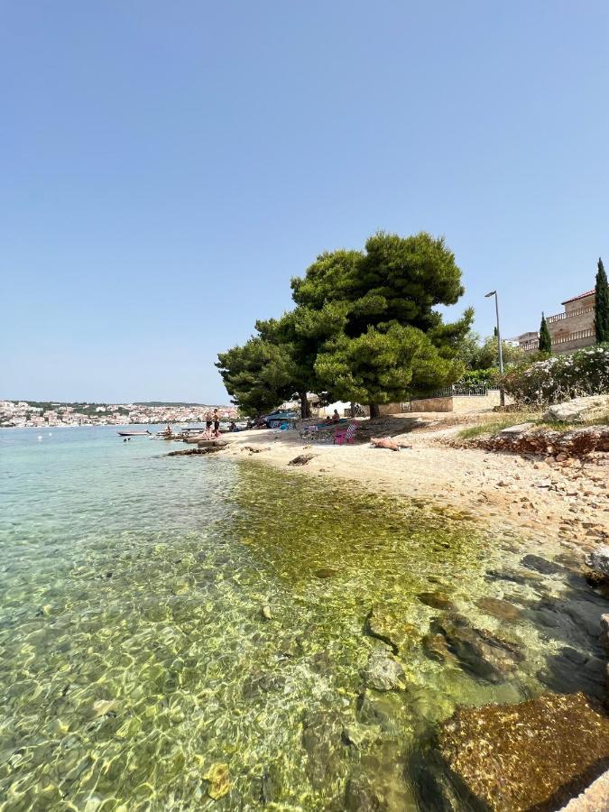 Beachfront House Olbia With Private Parking Trogir Exterior foto
